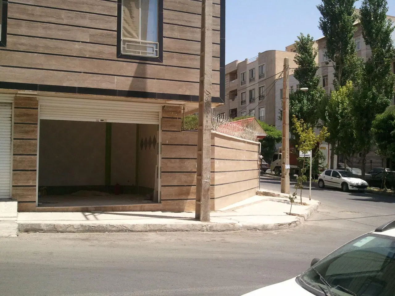 25 متر مغازه شهرک جهان نما