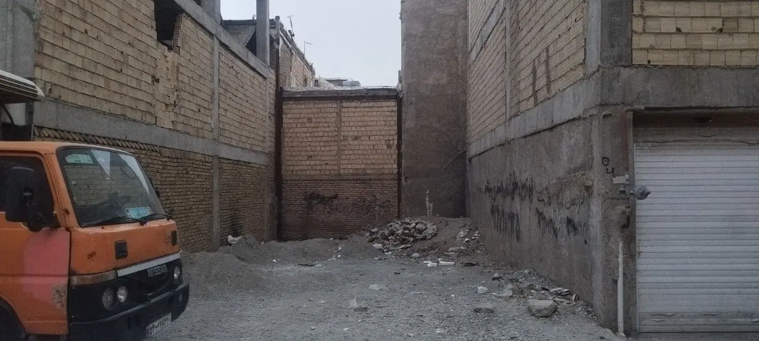 زمین مسکونی