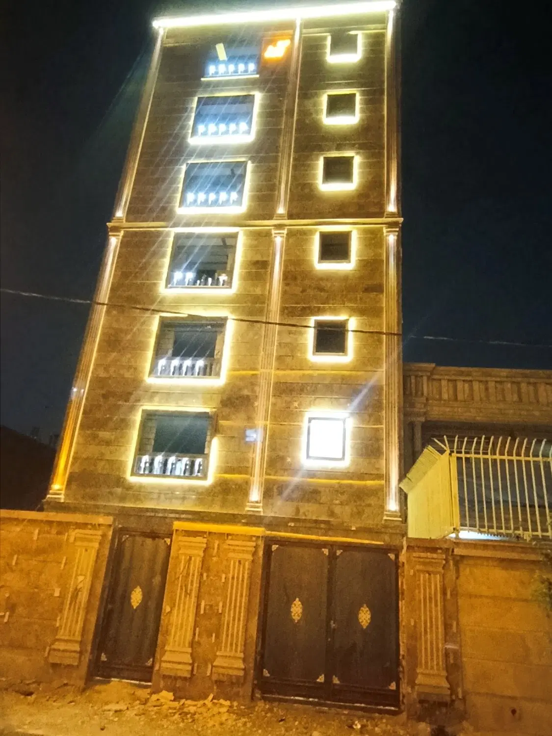 فروش اپارتمان ۳خواب