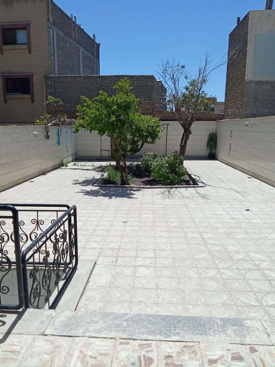 رهن یک واحد مسکونی ویلایی