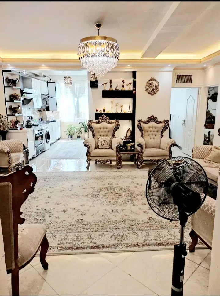 ۷۲ متر،عروسک، فروشنده واقعی، خوش ساخت