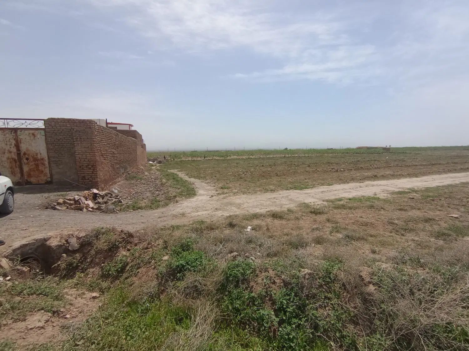 فروش زمین کشاورزی در صالح آباد زیر جاده