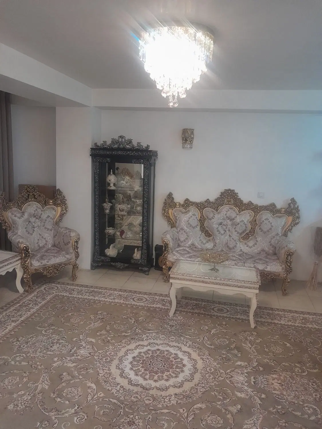 فروش واحد جنب پیام نور