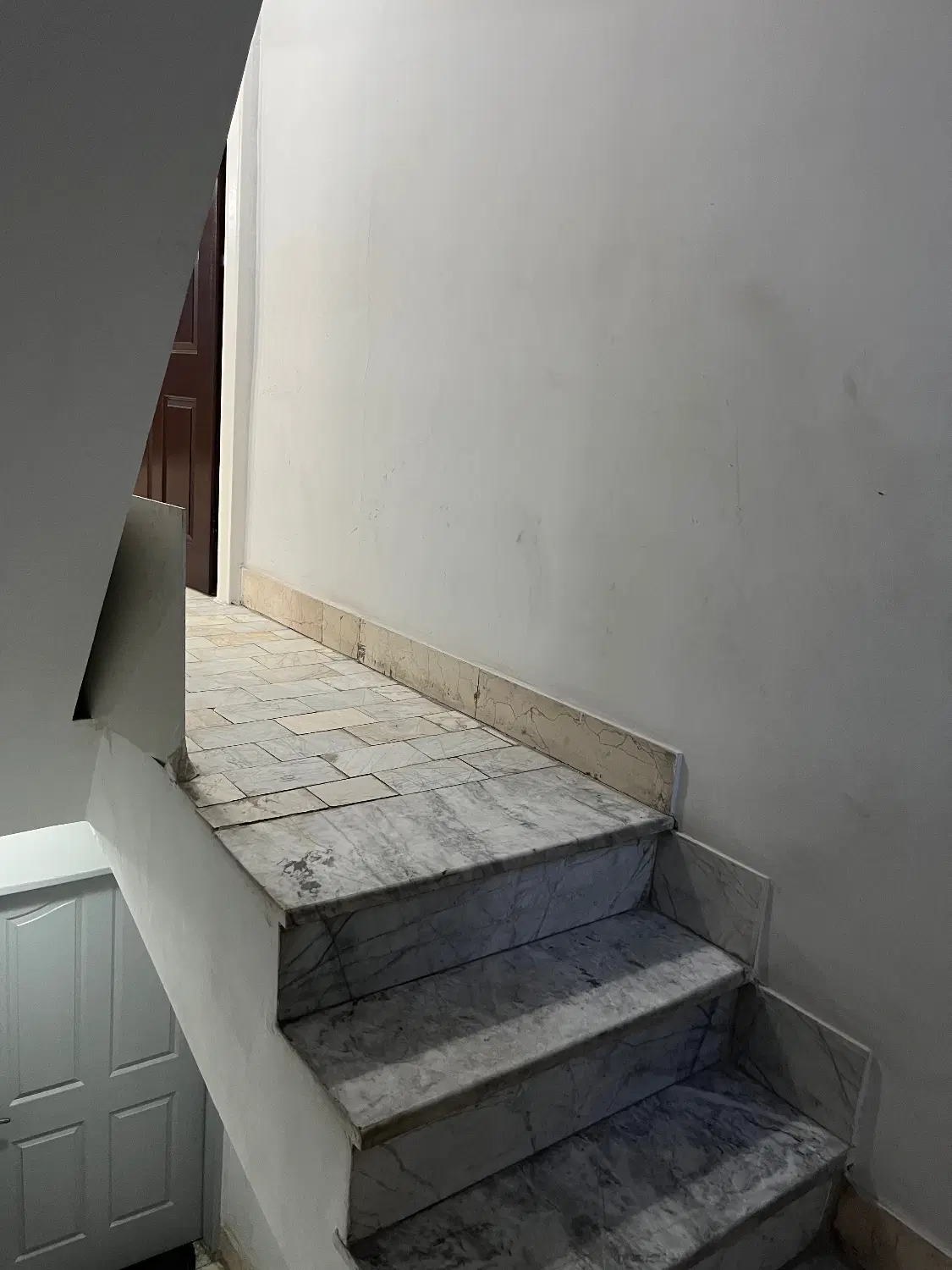 اجاره خانه ۶۰ متری در خیام جنوبی