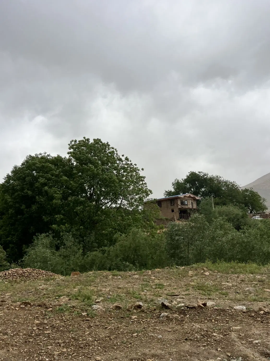 ویلا ،باغ ،زمین زراعی در لرستان