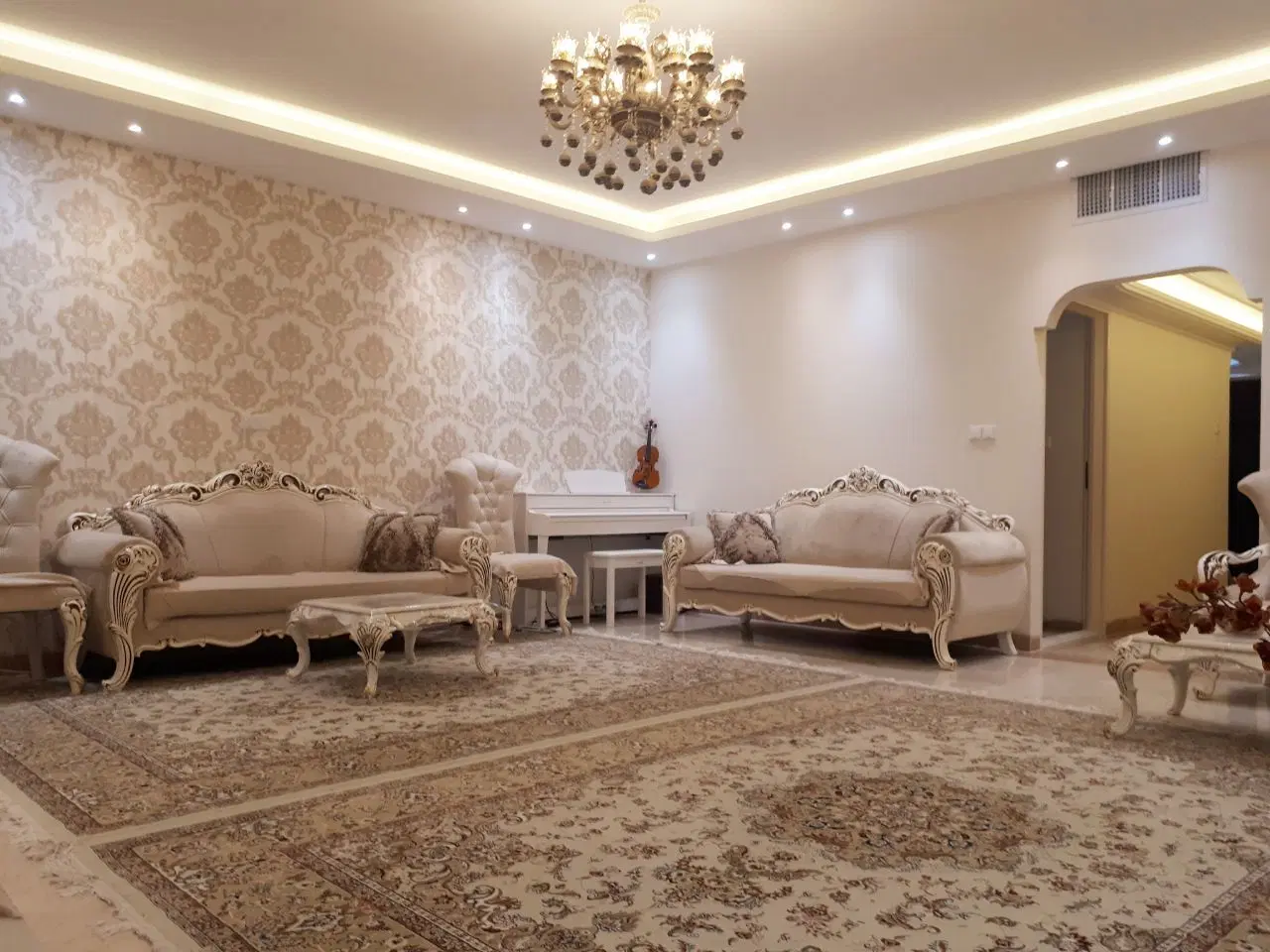 آپارتمان خصوصی۱۳۰متر ۳ خواب .صفاییه