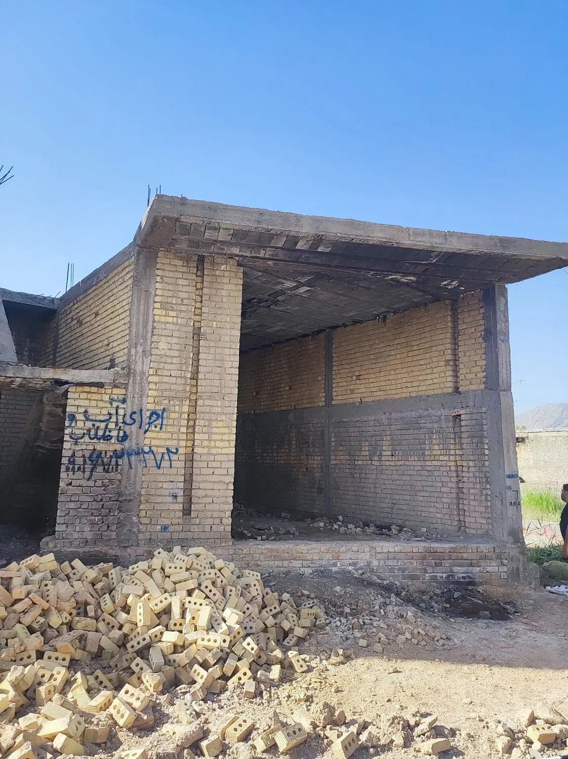 فروش مغازه ۱۵۰ متری