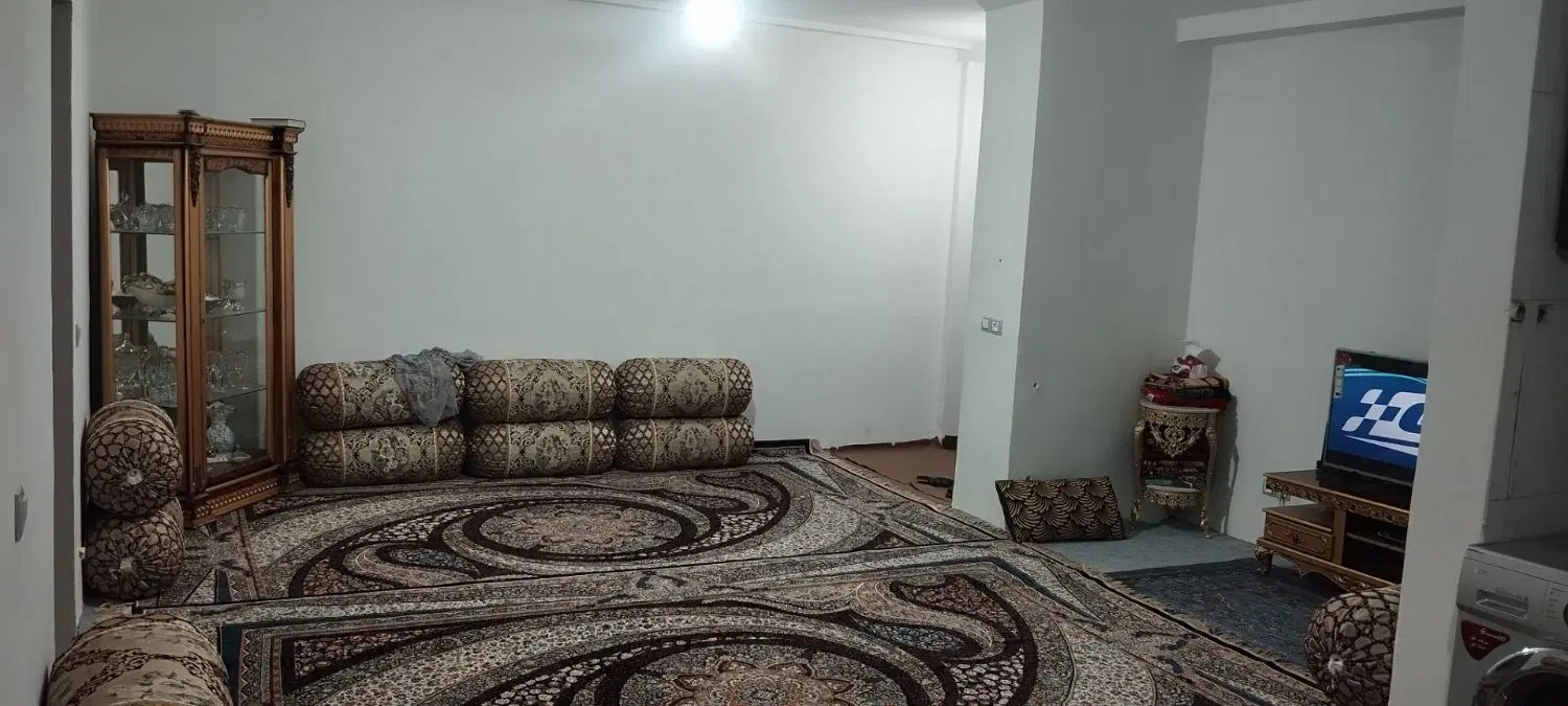 یک واحد مهرشهر شیک بازسازی شده پول پیش کم میشود