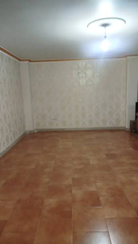 فروشنده خانه