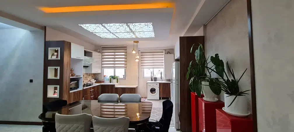 ۶۵ متری_  غرق نور