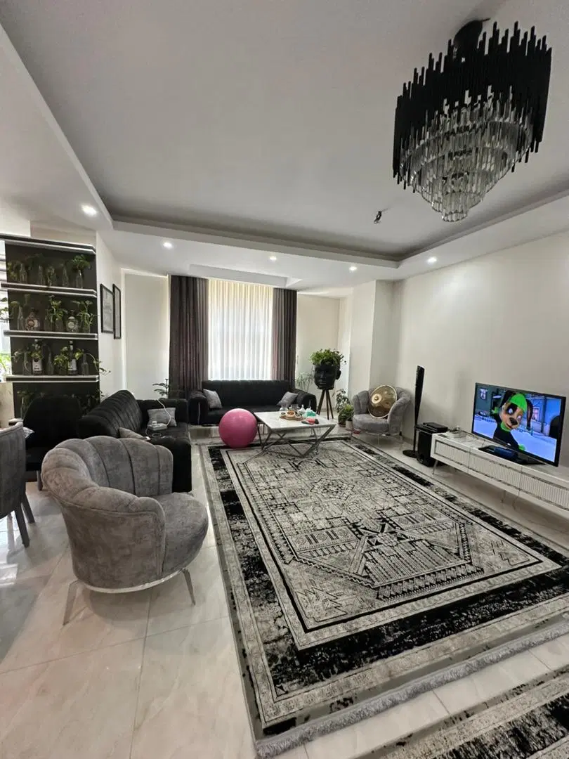 آپارتمان 100متری غرق نور کوهک