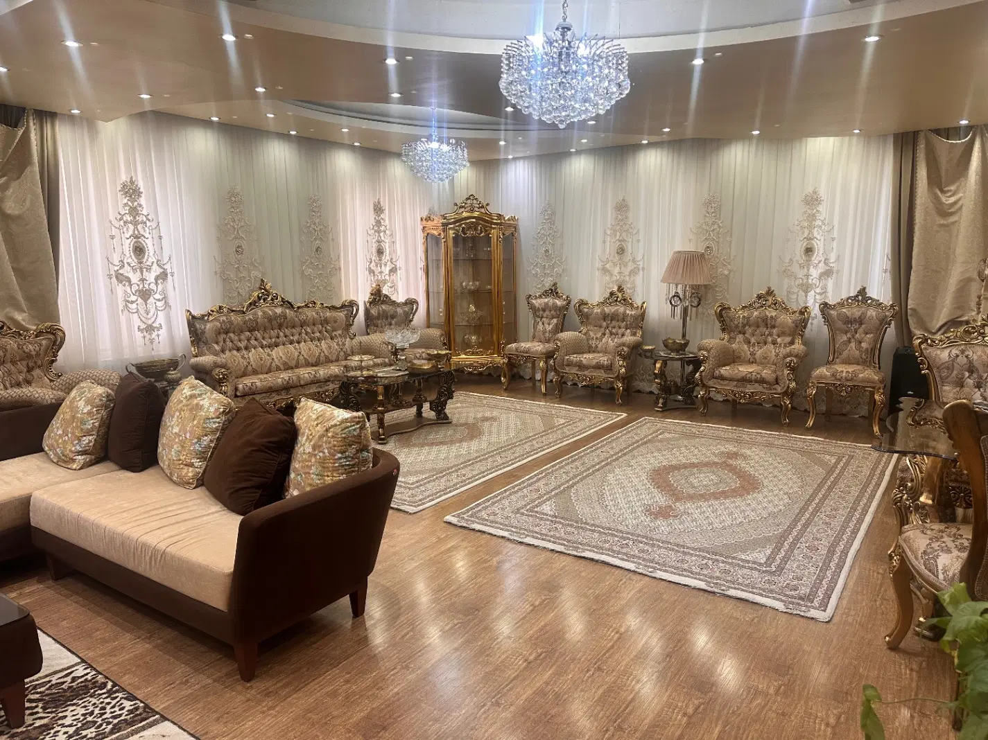اجاره اپارتمان ۱۱۹ متری ۲ خواب در رضوان کوچه شاهد
