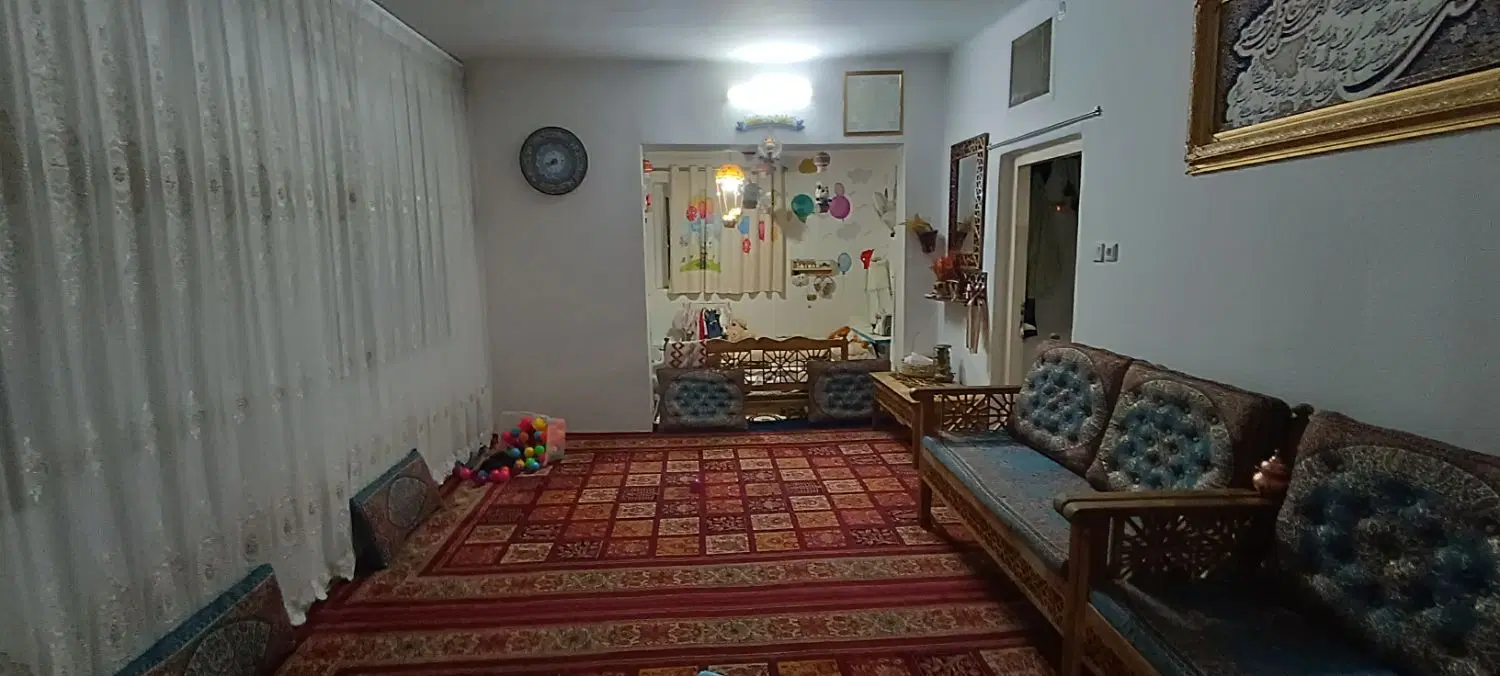 ویلایی تجاری دوطبقه  چمن