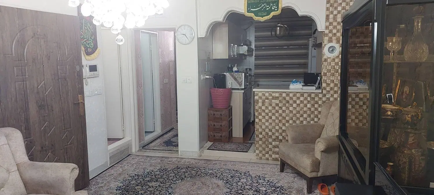 ۵۱ متری فلاح