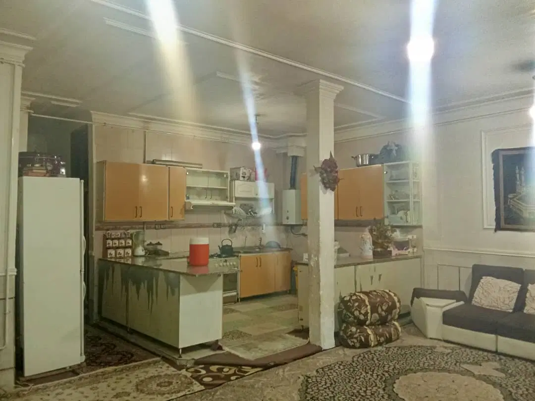 خانه ویلایی(کرایه ای)
