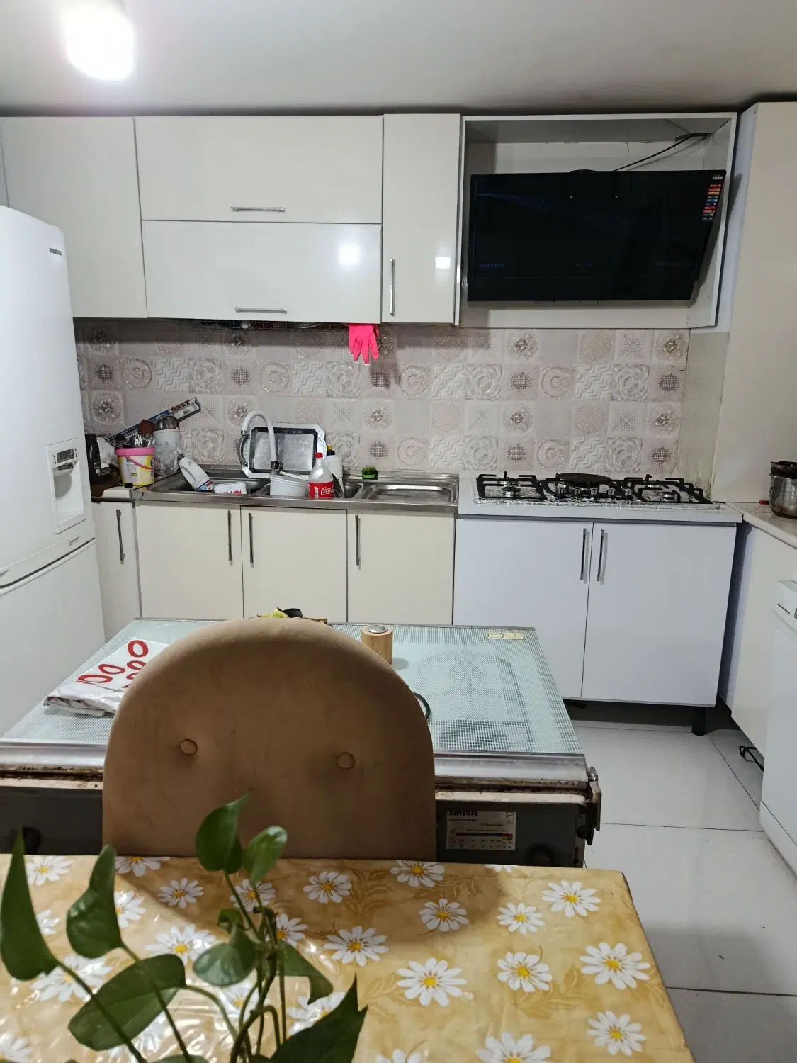 رهن کامل یک دستگاه آپارتمان در توحیدی راد