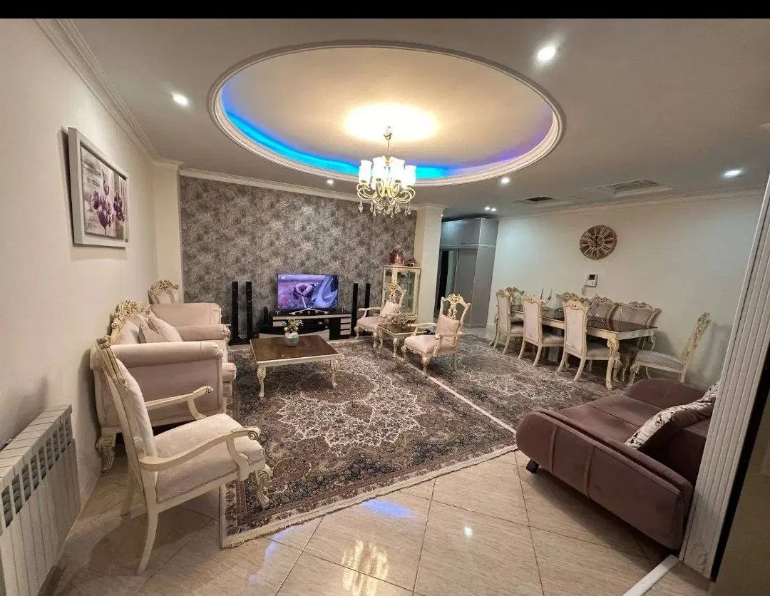 ۹۲ متر __ بالاشهرداری __ دوخواب تهرانسر