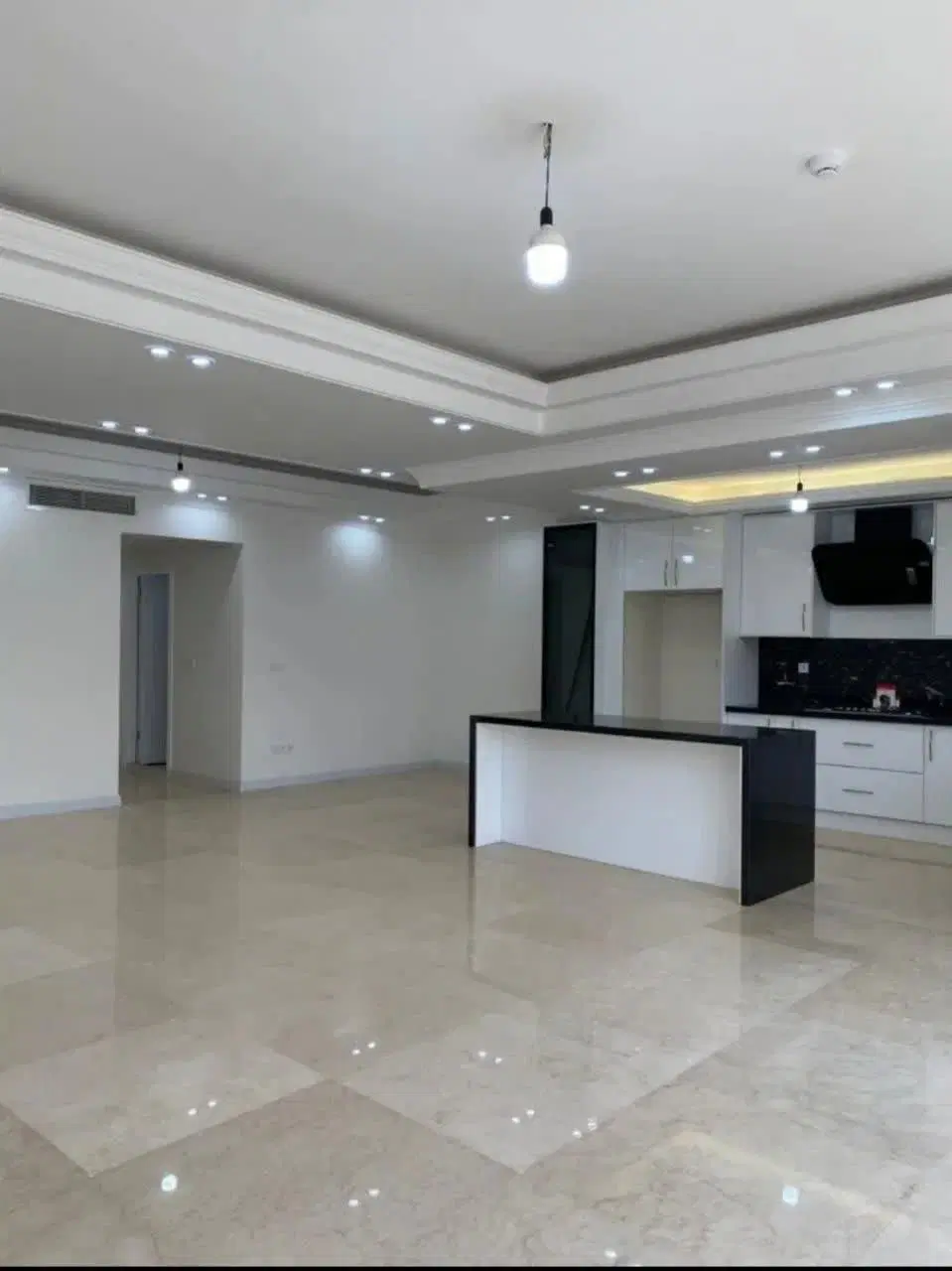 اجاره واحد 130 متری بازسازی شده در یوسف آباد