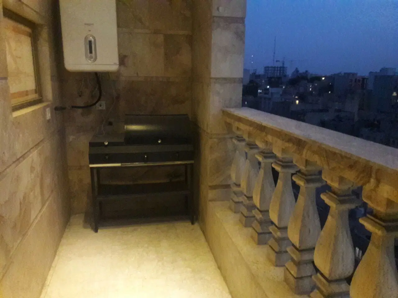 ۱۷۰ متر ۳ خواب _ ۲ مستر _ ونـک گل شیراز شمالی