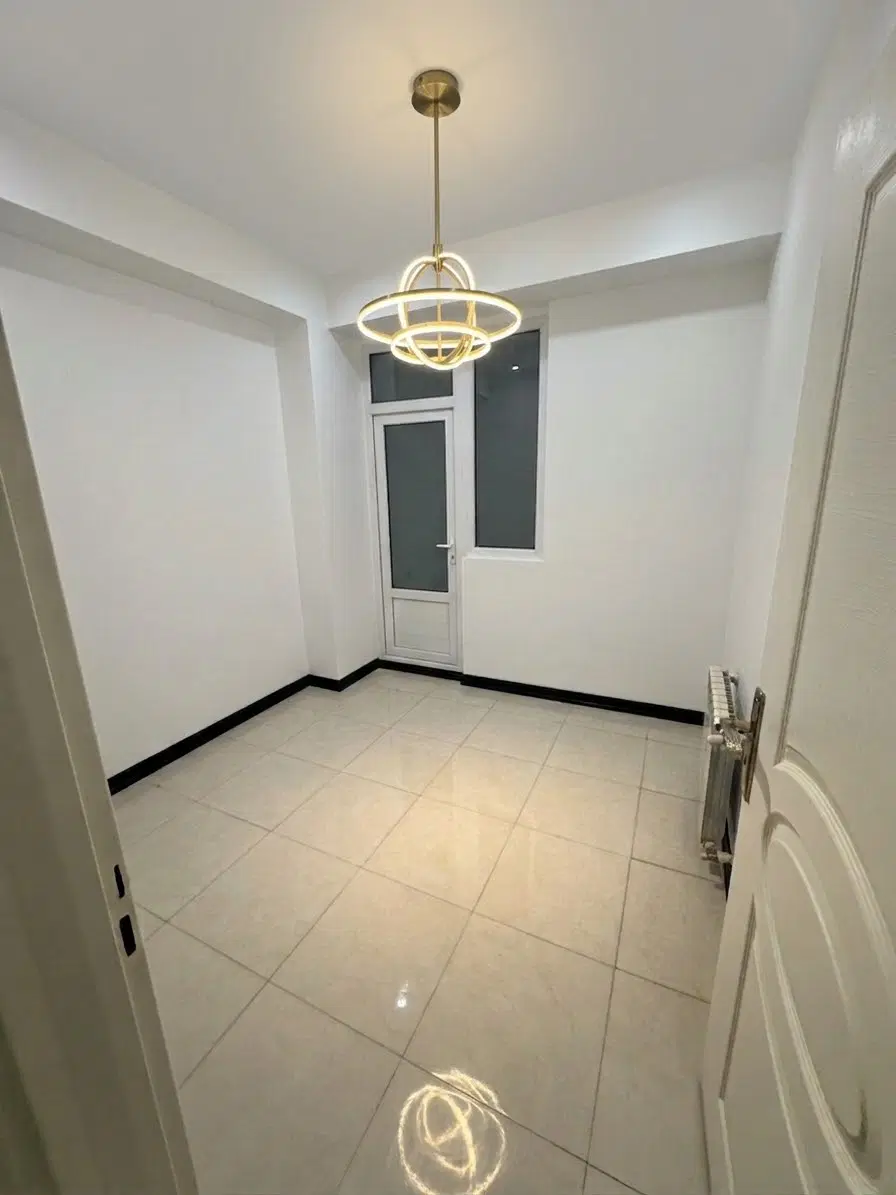 اپارتمان ۶۷ متری دو خواب
