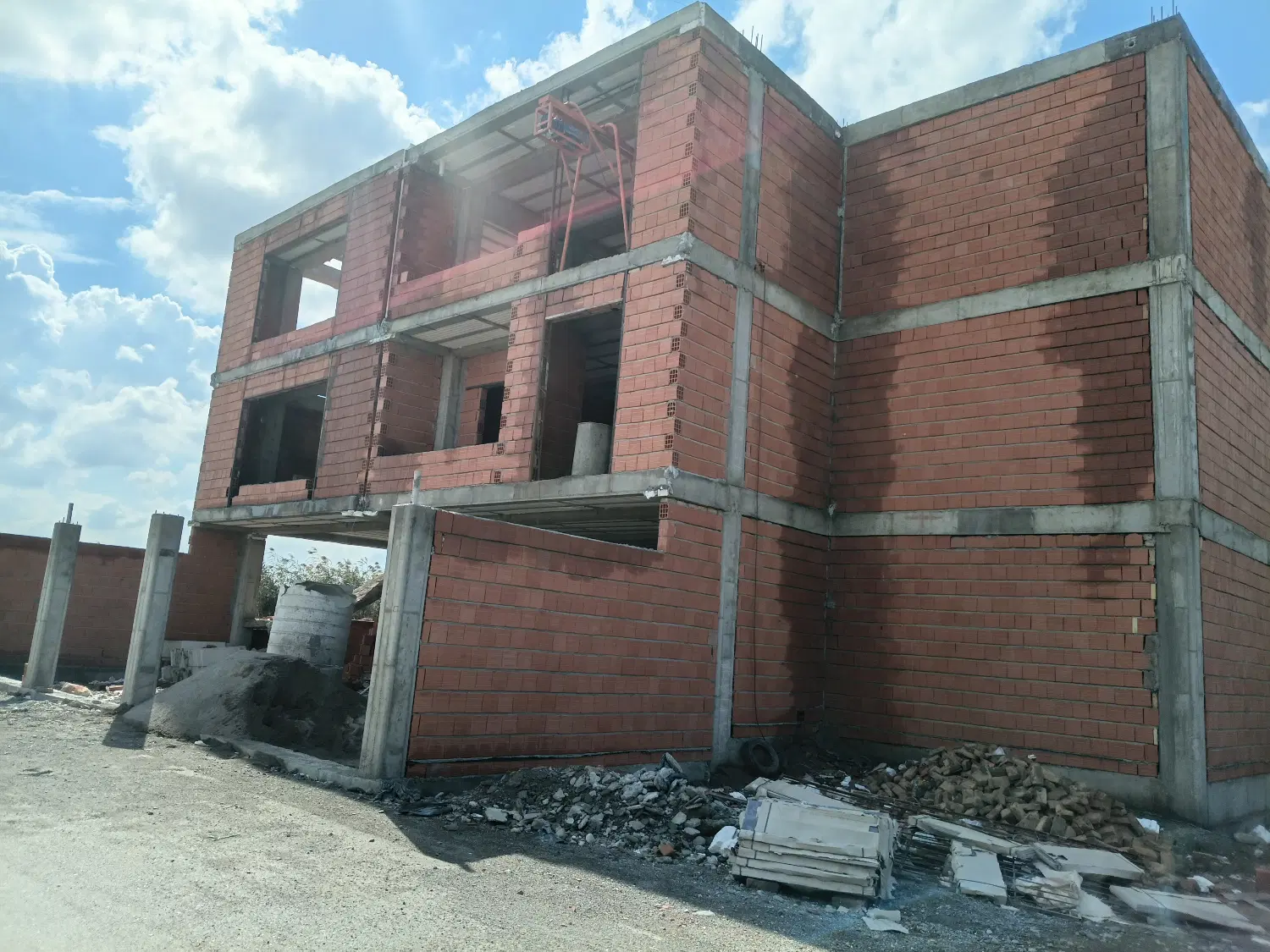 دوبلکس کنار سازمان آب آق قلا