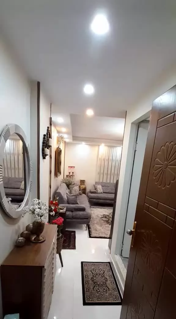اپارتمان ۷۰متری دو خوابه مجتمع ولیعصر