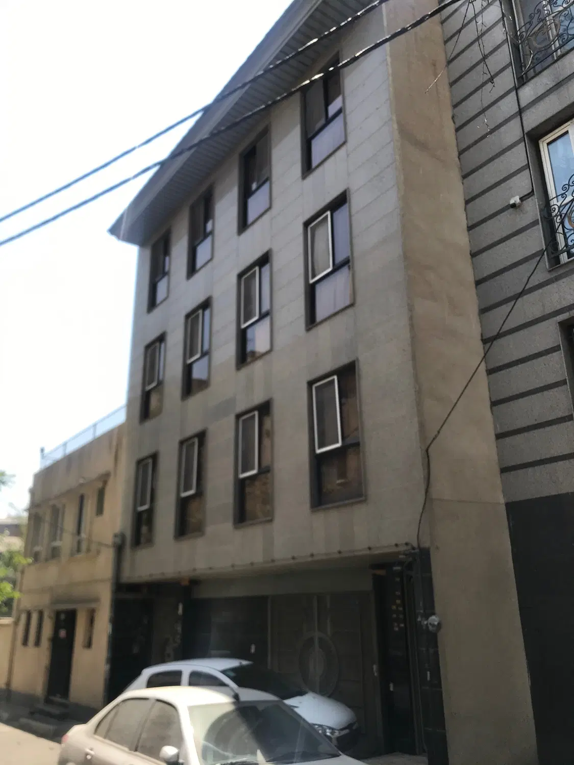 دروس قبا ۱۳۰ متر ۳ خوابه فروشی