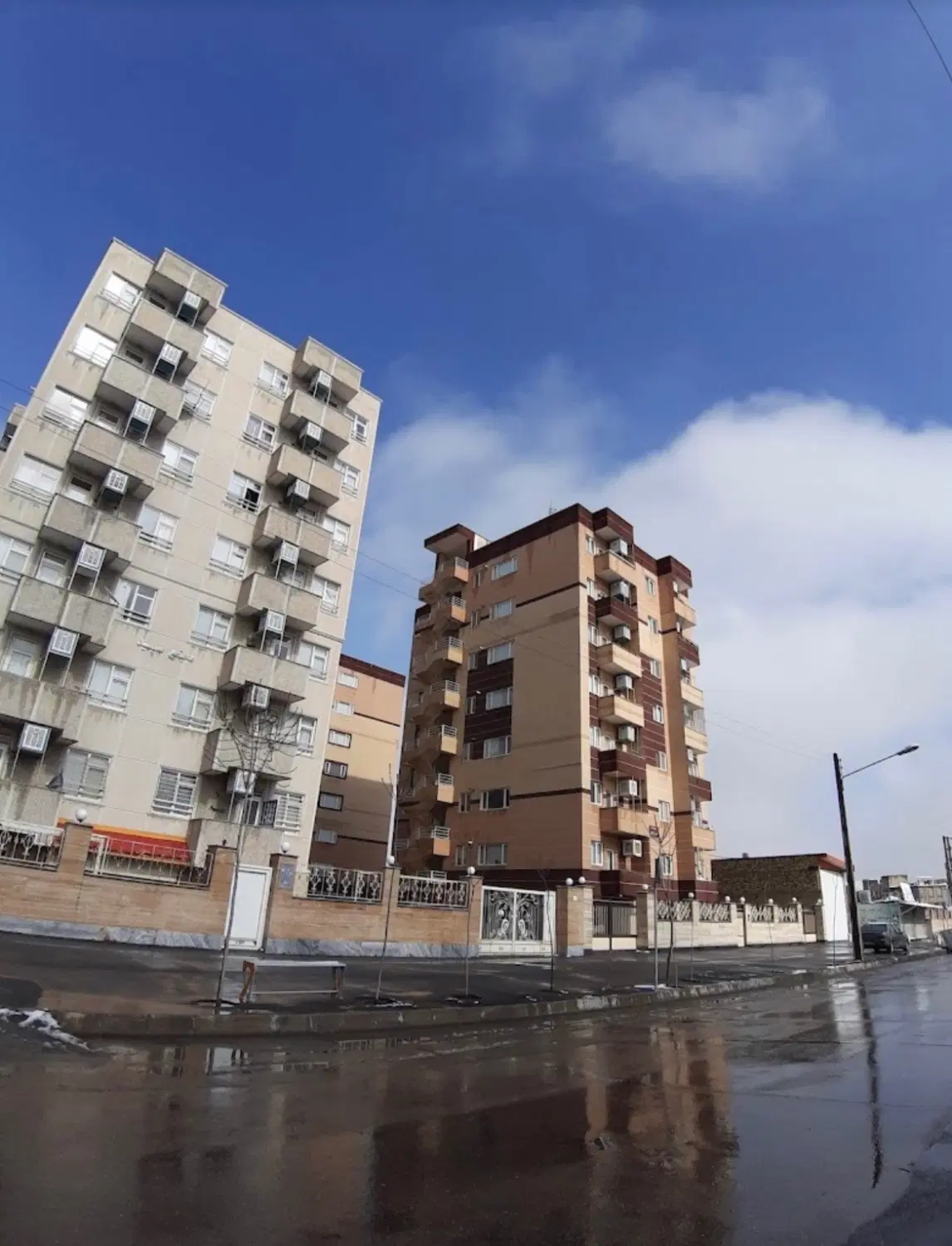 85 متری مجتمع سهندوسبلان، انبارجهاد