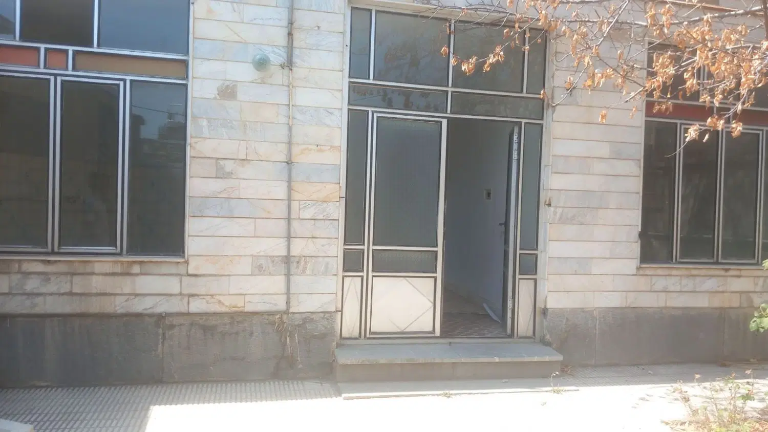 خانه ویلایی در شهرک گلسار