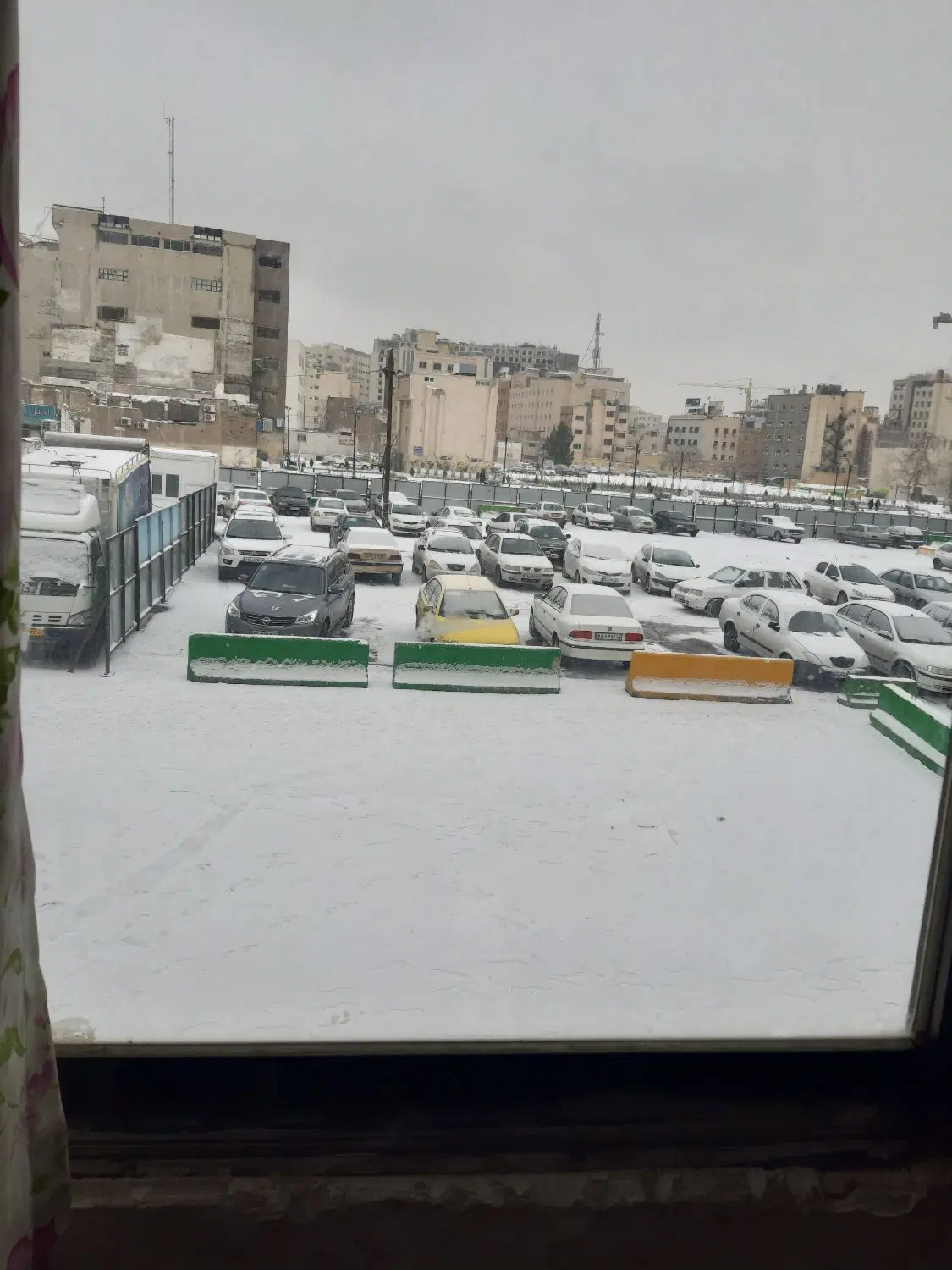 اجاره گاراج مسقف ۲۲۵ متری