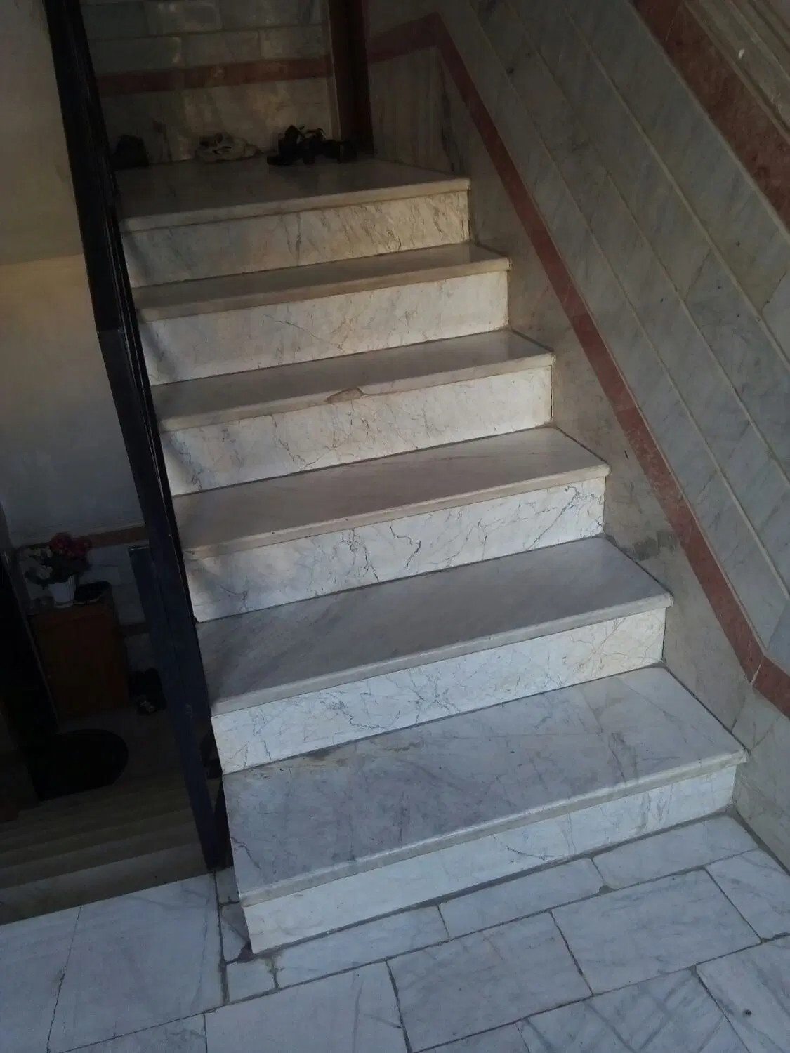 مغازه فروشی در باقرشهر