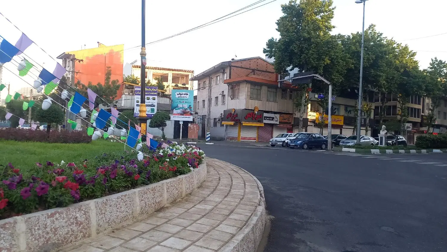 فروش مسکونی و تجاری تاپ لوکیشن