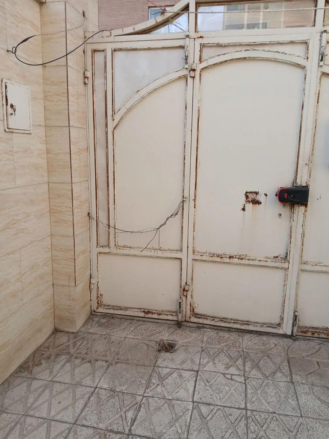 فروش (فقط نقدی) کلنگی سند تکبرگ 6×20 باغ فیض