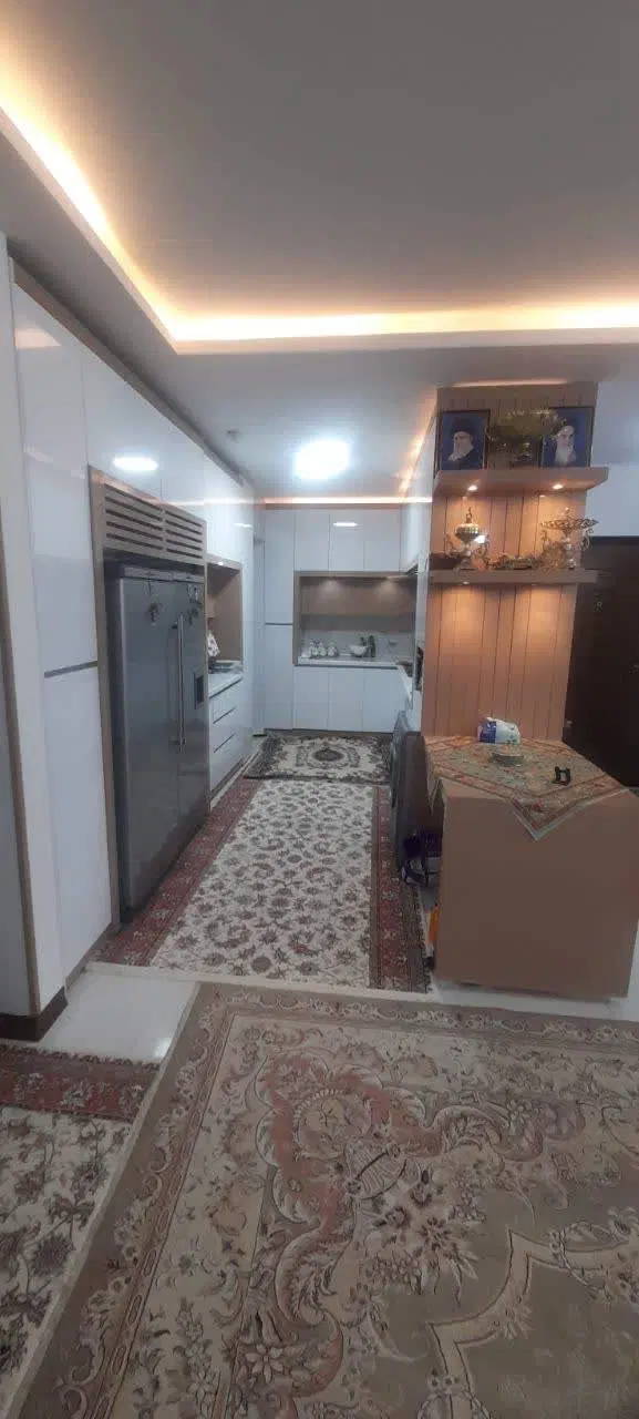 فروش ۱۳۵متر ۳خواب صدف۱۸ اسانسوردار