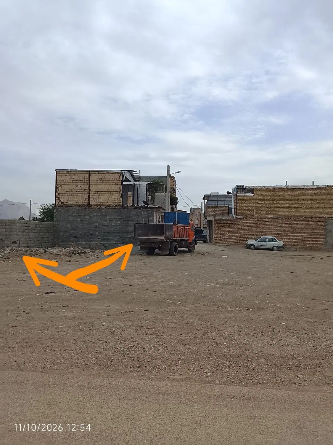 زمین 60 متری کرناچی