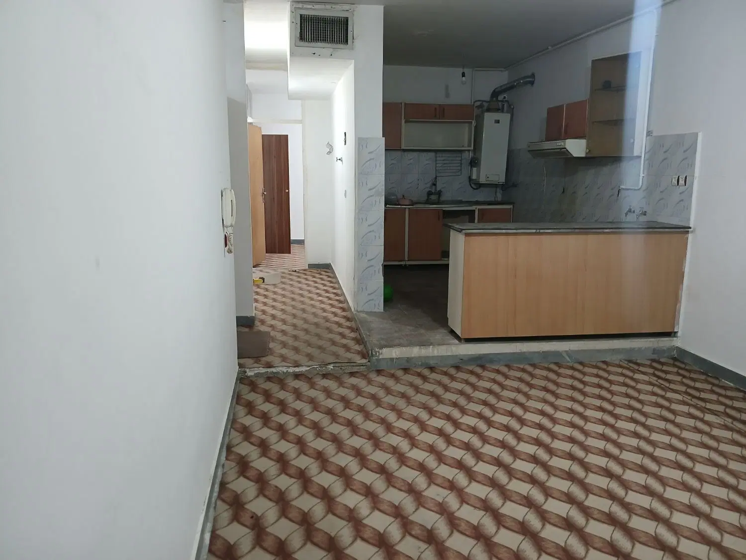 منزل۶۵متری طبقه دوم سلطان آباد