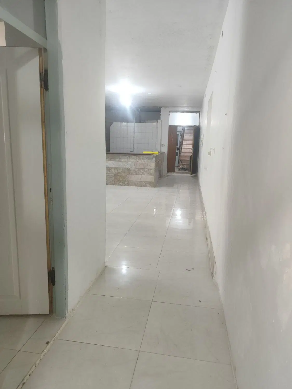 125 متری جنوبی همکف
