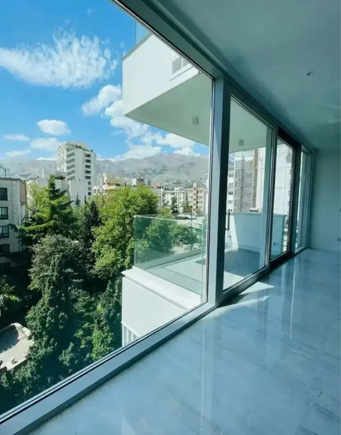 چمران ۳‌ خواب ۱۵۵ متری لوکس صفرنوساز بدون‌سربالایی