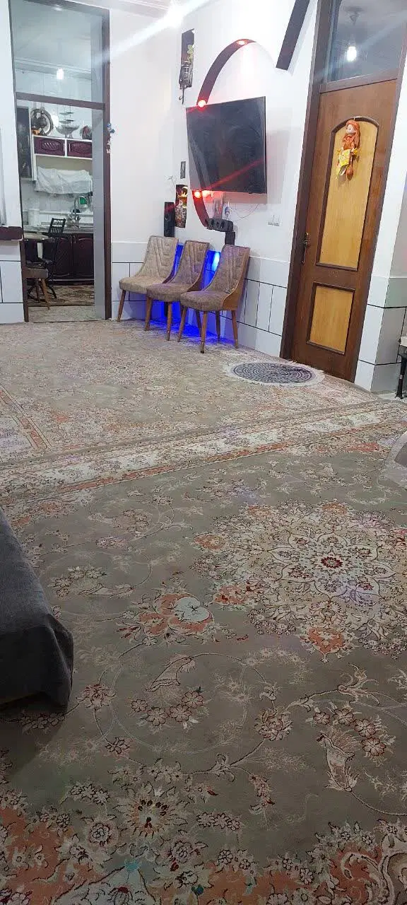 فروش منزل ویلایی خمینی اباد