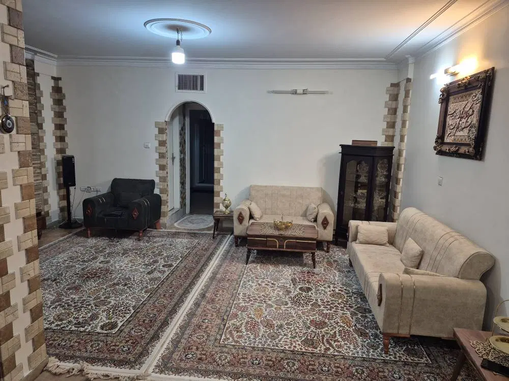 فروش واحد ۶۵متری دو خواب باز سازی شده عرصه عیان