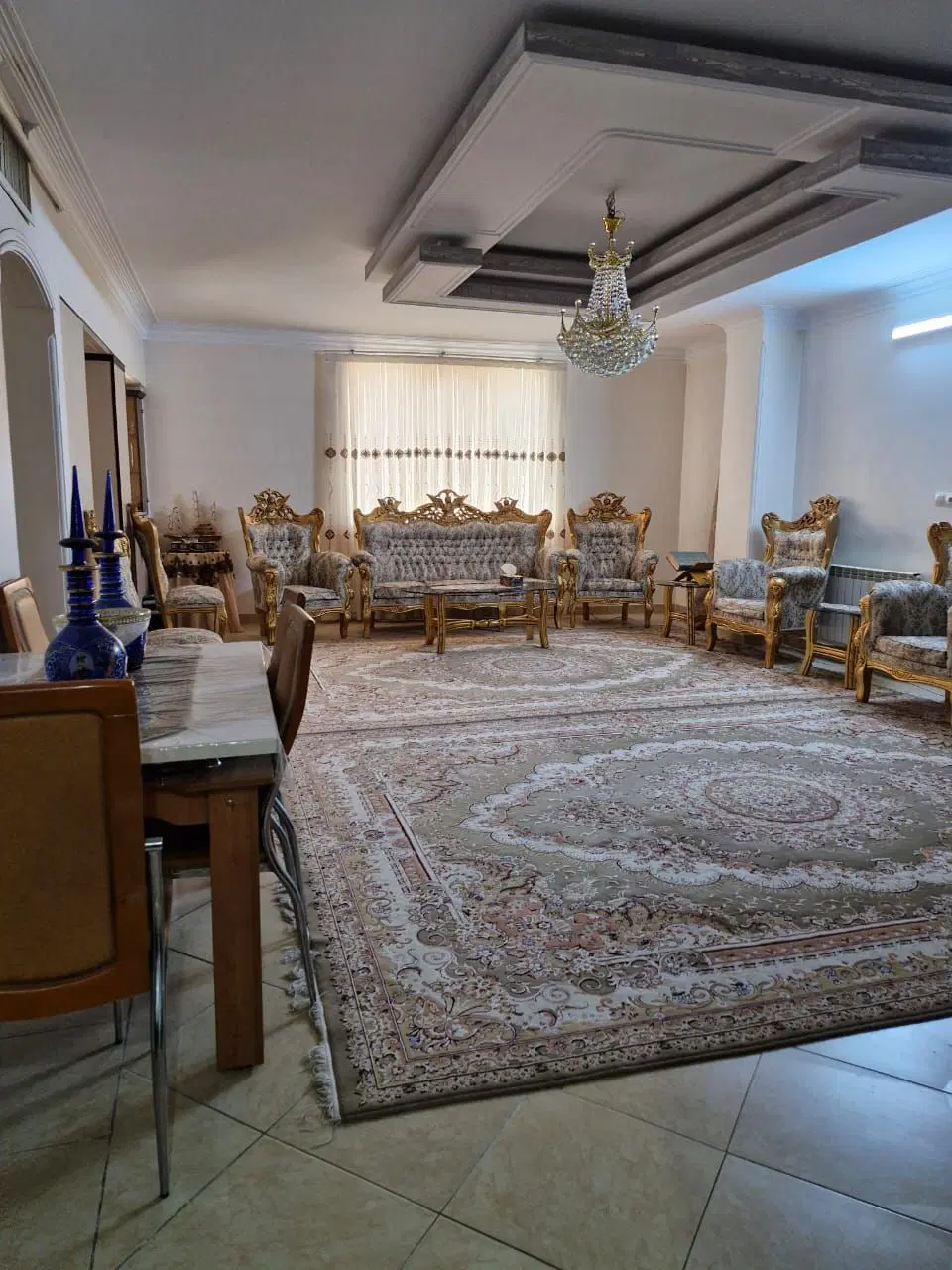 آپارتمان پیرحصار