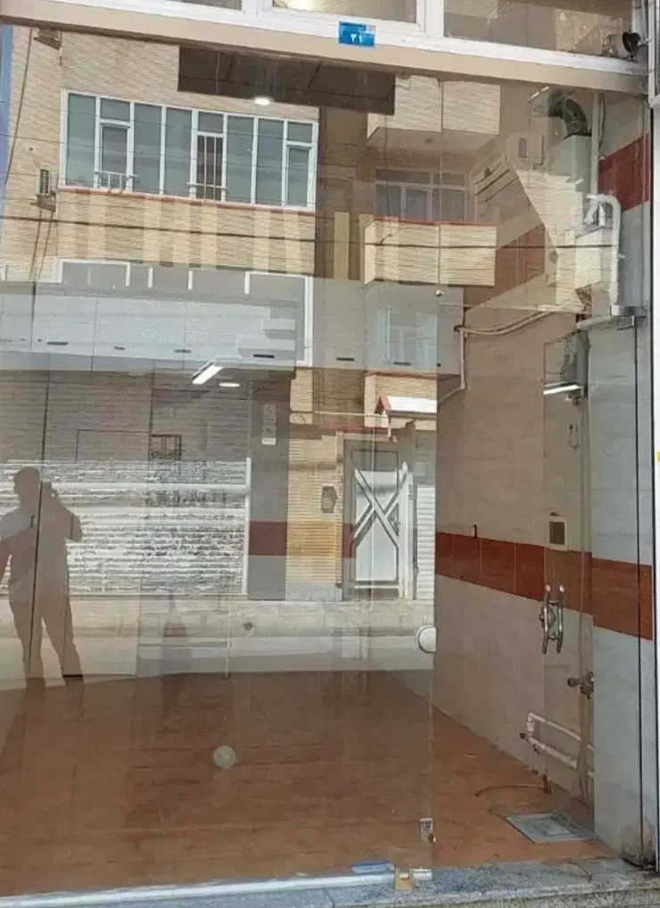 مغازه ۳۳ متری بهداشتی در منظریه