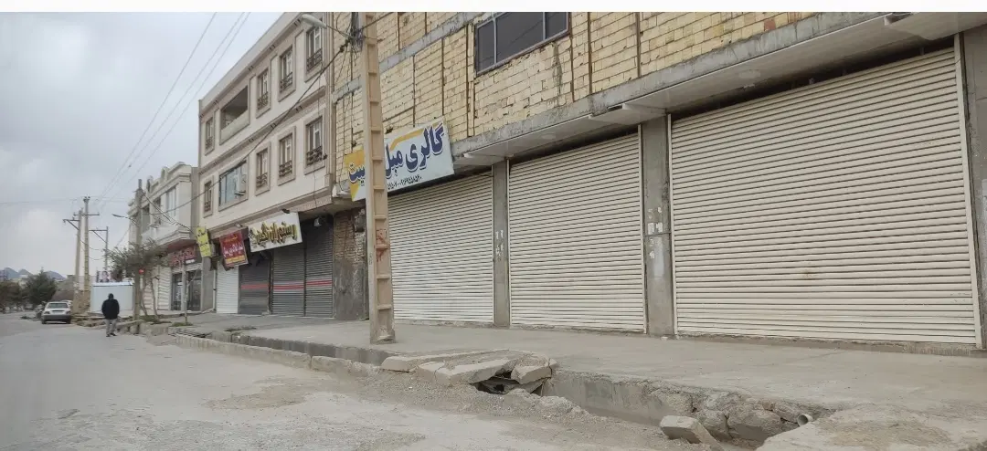 اجاره زیرزمین تجاری ۱۵۰متری بر خیابان ۶۰متری