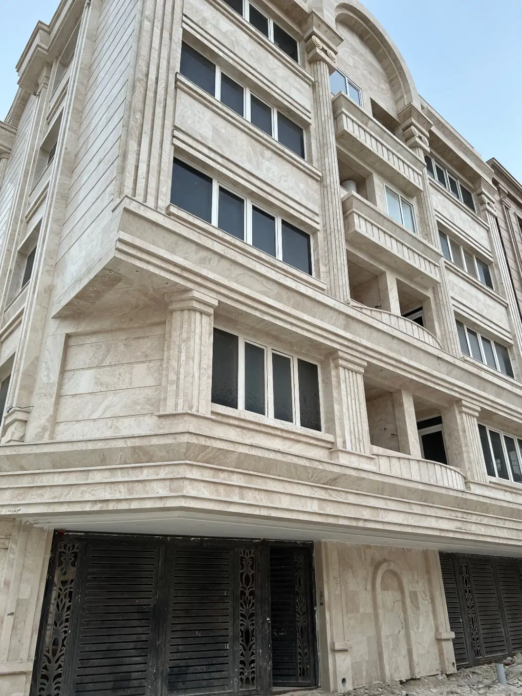 گلستان ۹۲مترنوساز