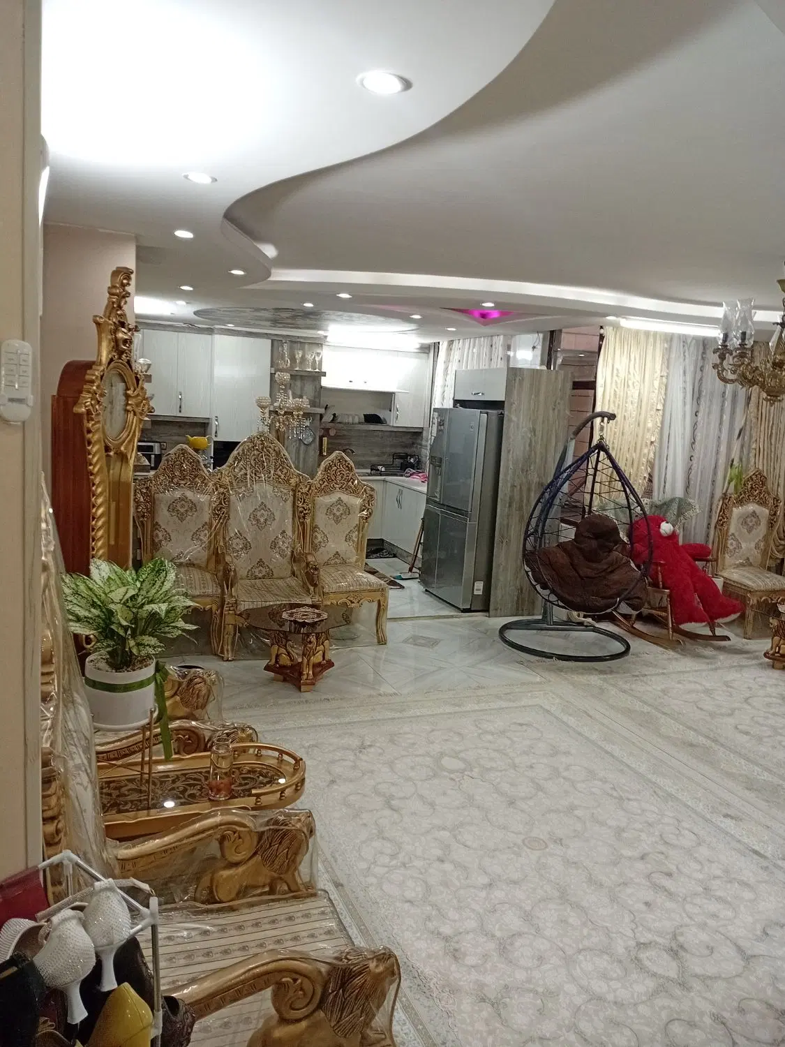 فروش آپارتمان ۱۰۰متری خیابان صباحی