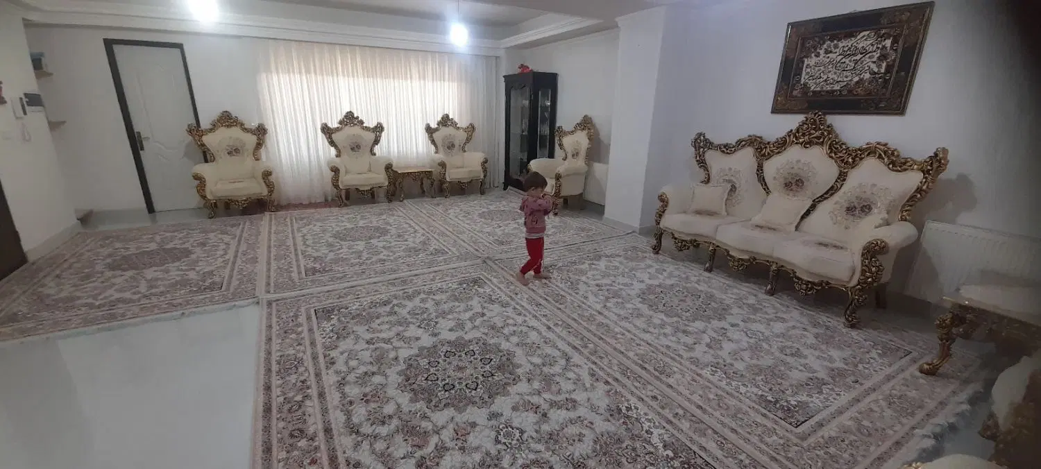 اجاره حیاط دربست