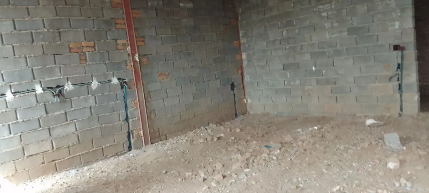 خانه نیمه کاره فروشی