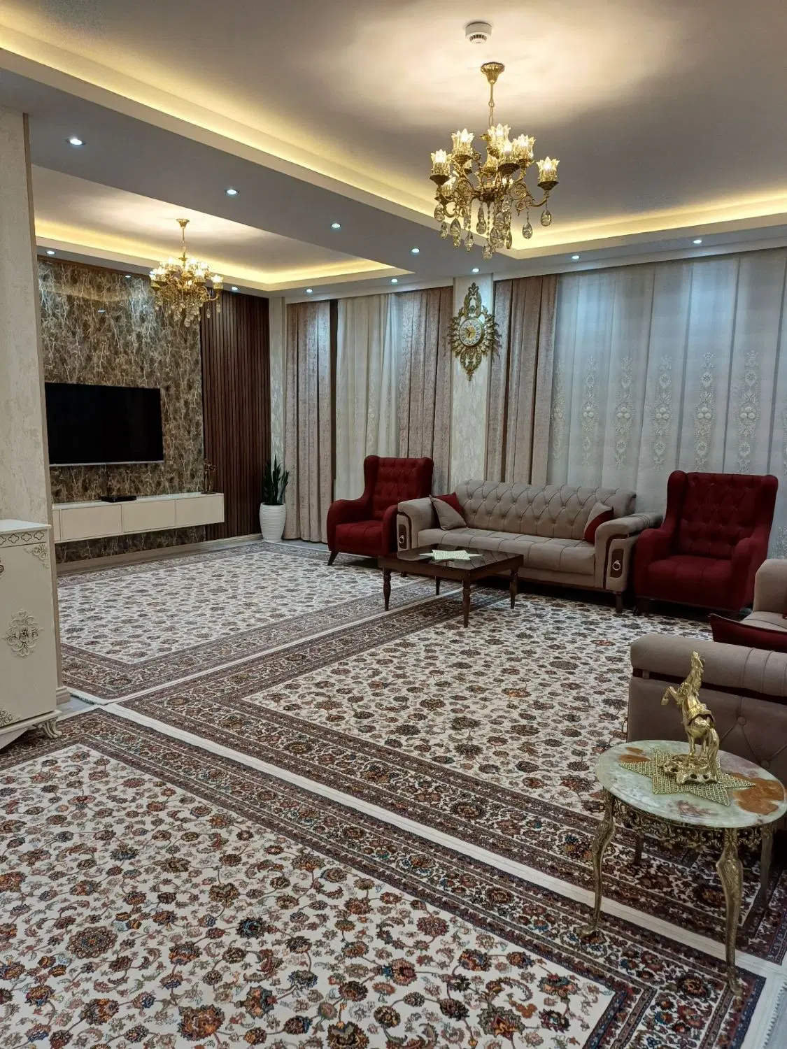 آپارتمان95 متری رسالت