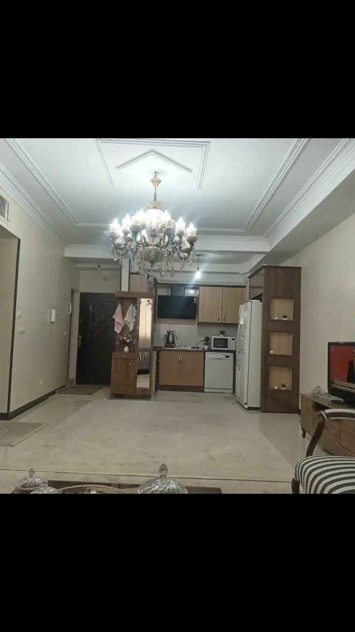 آپارتمان ۷۵متری فداییان