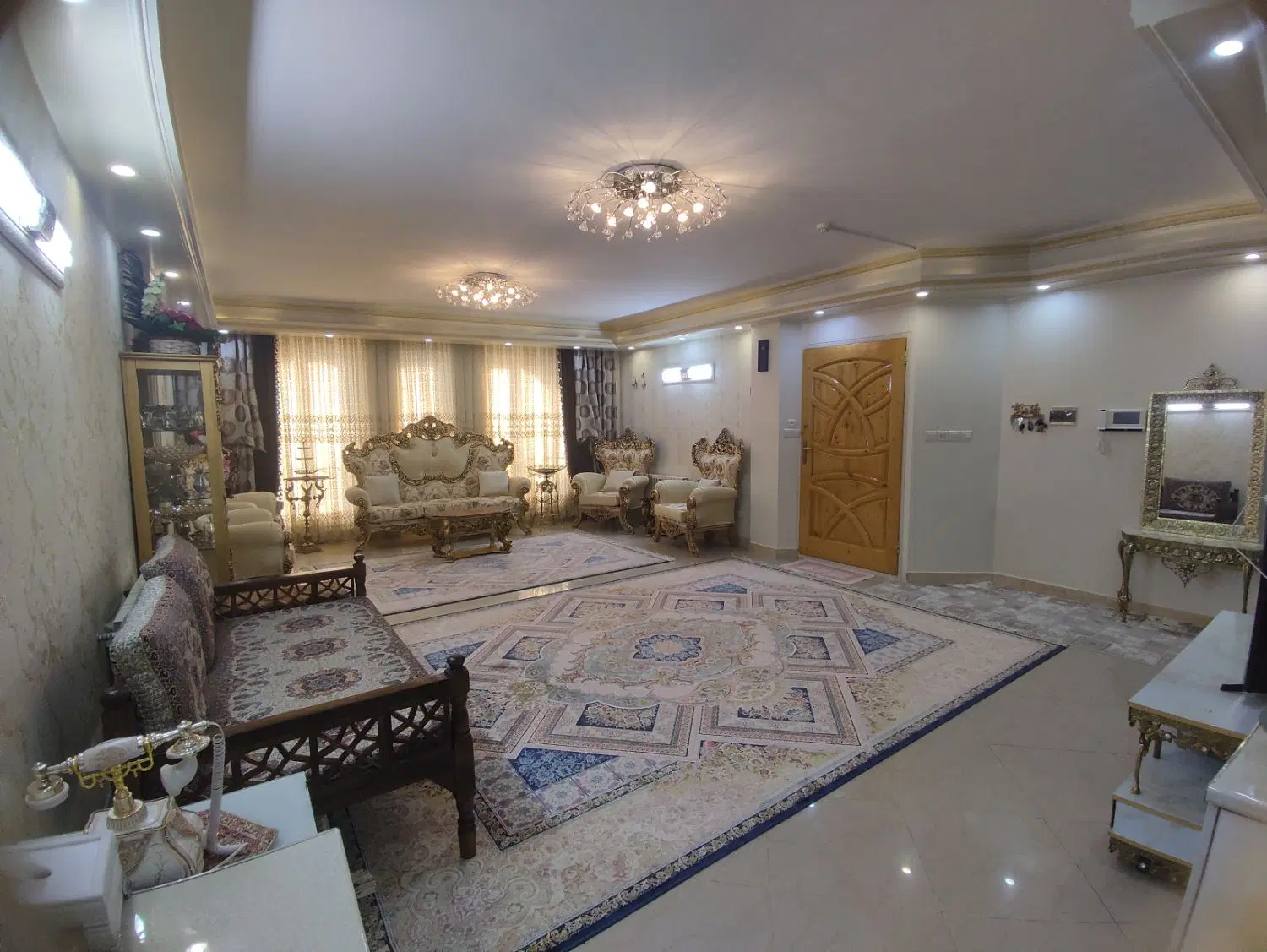 84متر۲خواب تکواحدی دیلمان پارکینگ بدون مزاحم